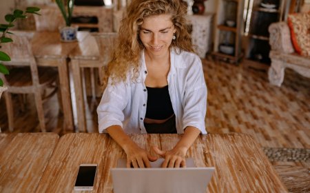 الدليل الشامل لإنشاء مدونة مربحة: من الصفر إلى تحقيق أول دولار لك